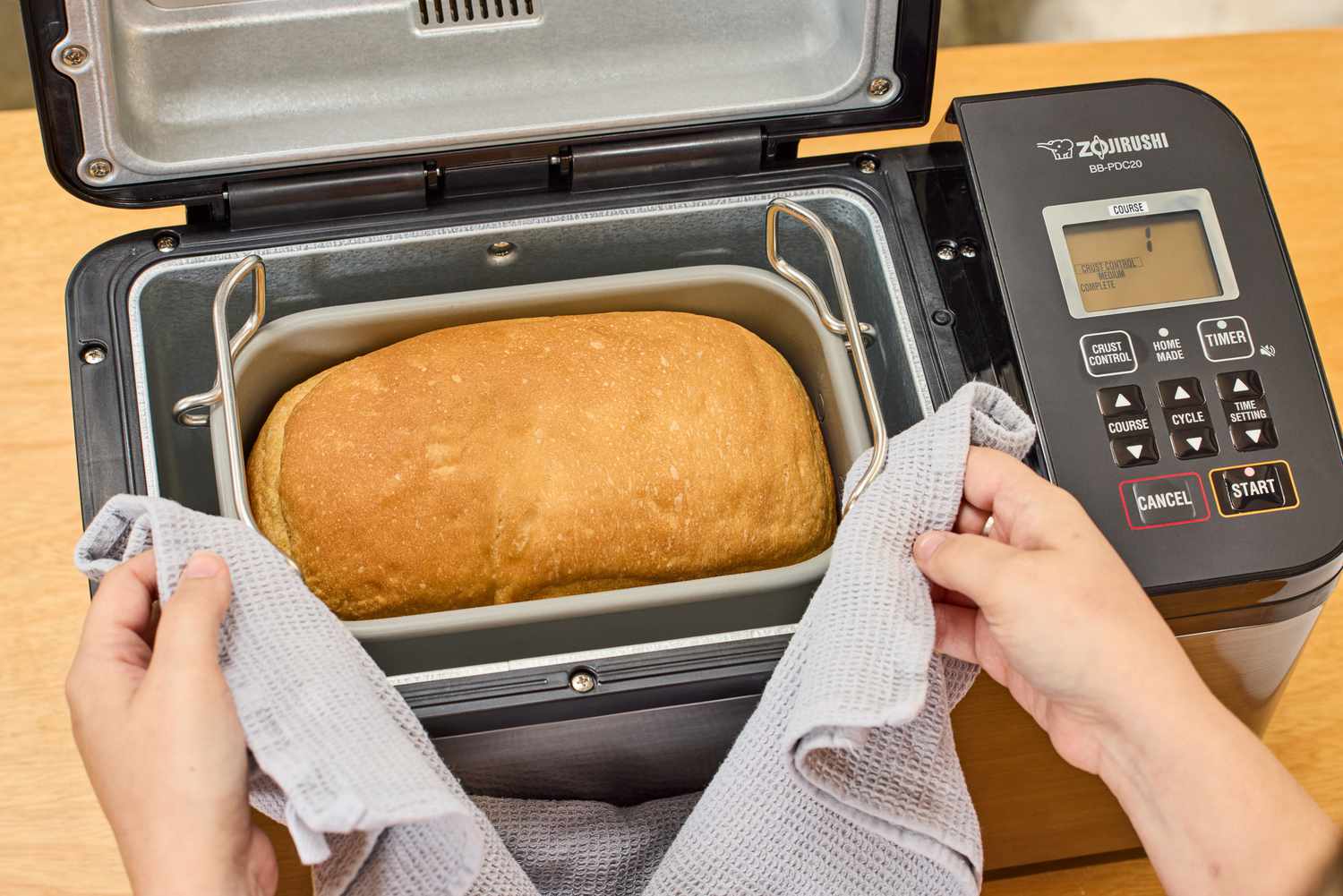 Crafting the Perfect Loaf: The Best Bread Maker for Gluten-Free Bread